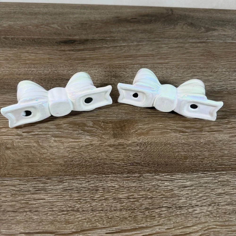 Target Bullseye Iridescent Ceramic Bow Taper Candle Holders Set of 2 READ DESC